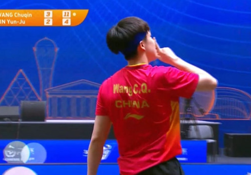 出色发挥引发热议！，凯恩在澳大利亚队比赛中夺冠观众掌声雷动的简单介绍