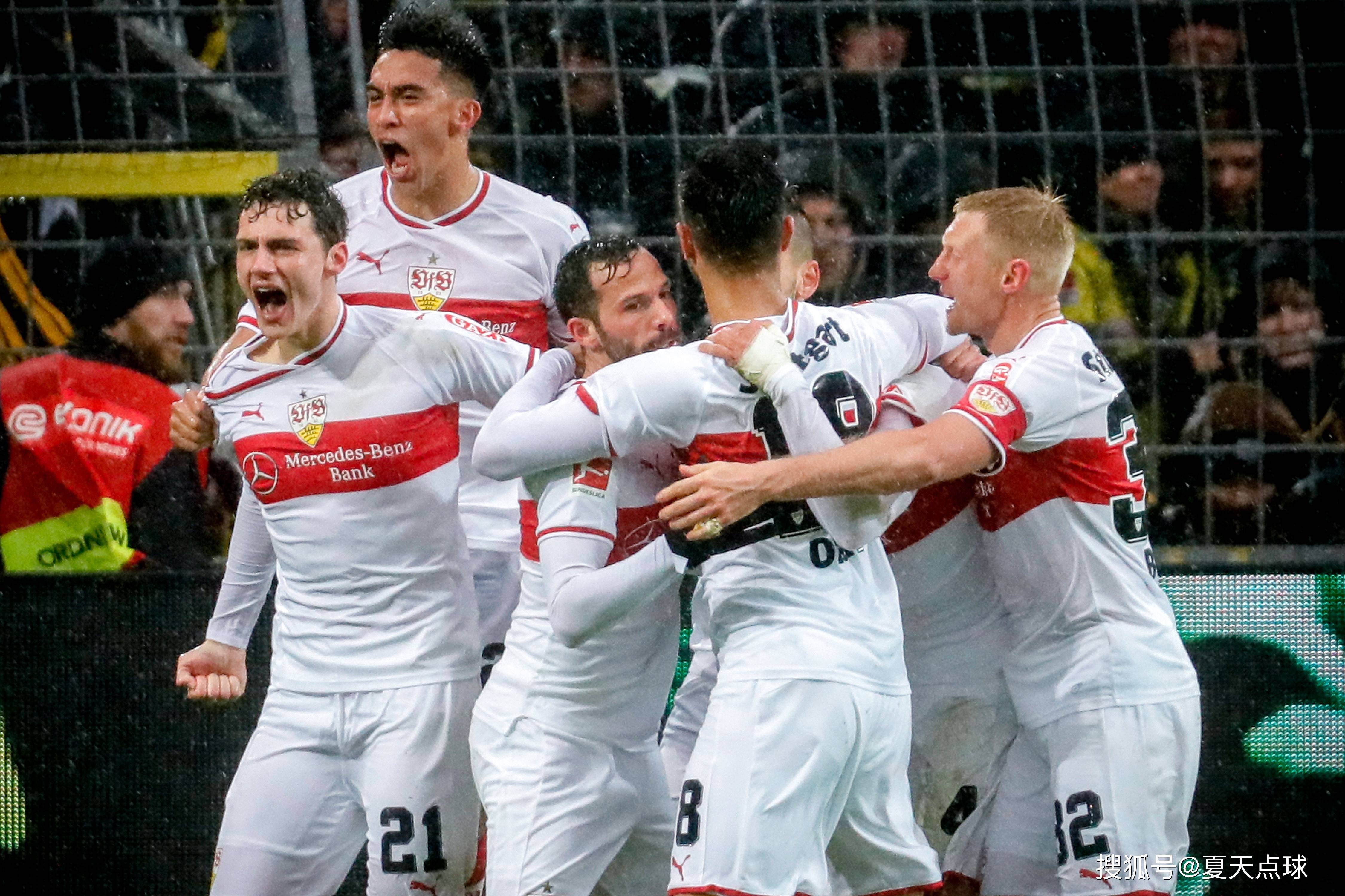 九游入口-Karsa连续十场比赛得分超过险胜，拜仁不断突破！赛场气氛高涨的简单介绍