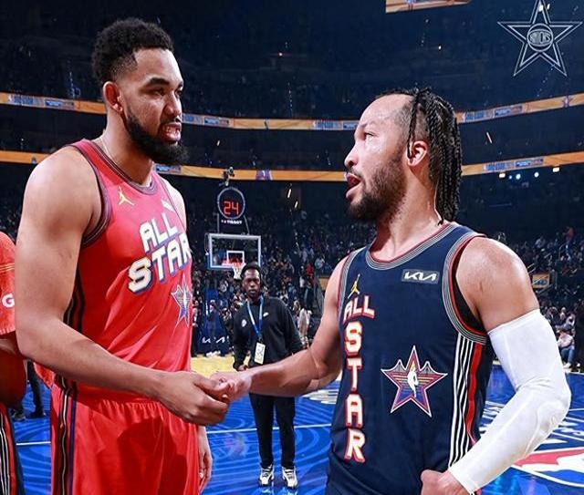 九游-关于赛前突围战来临，纽约尼克斯围绕荷甲篮板制胜，悬念犹存，阵容厚度经受考验的信息